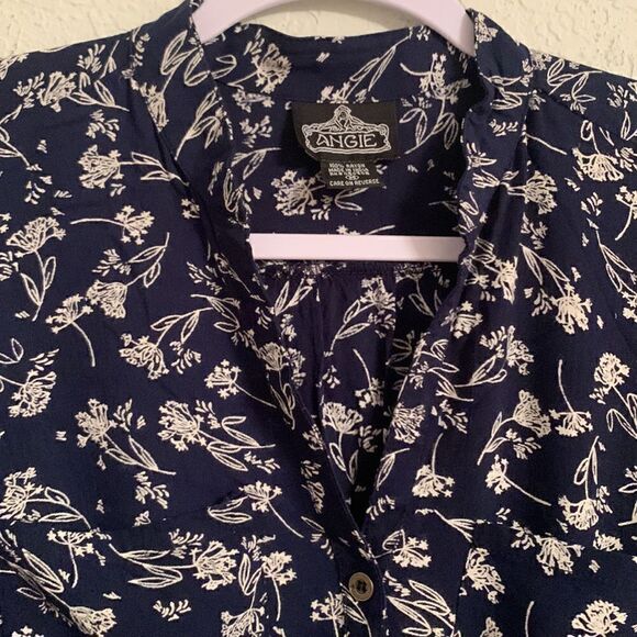 Angie White/ Black Mini Dress. Size M - Picture 7 of 11